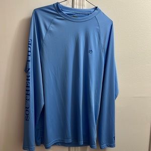 Southern Tide men’s Large fishing shirt